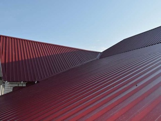 Профлист МП35 0.75 мм RAL 3005 Красное Вино 1 - в «Монолит-Металлопрокат».