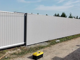 Профлист С8 0.6 мм RAL 7004 Сигнальный Серый Двухсторонний 2 - в «Монолит-Металлопрокат».